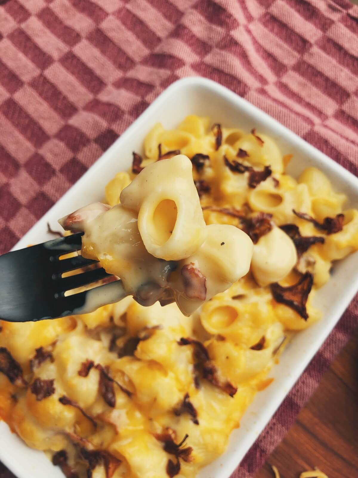 mac and cheese med kantarel opskrift