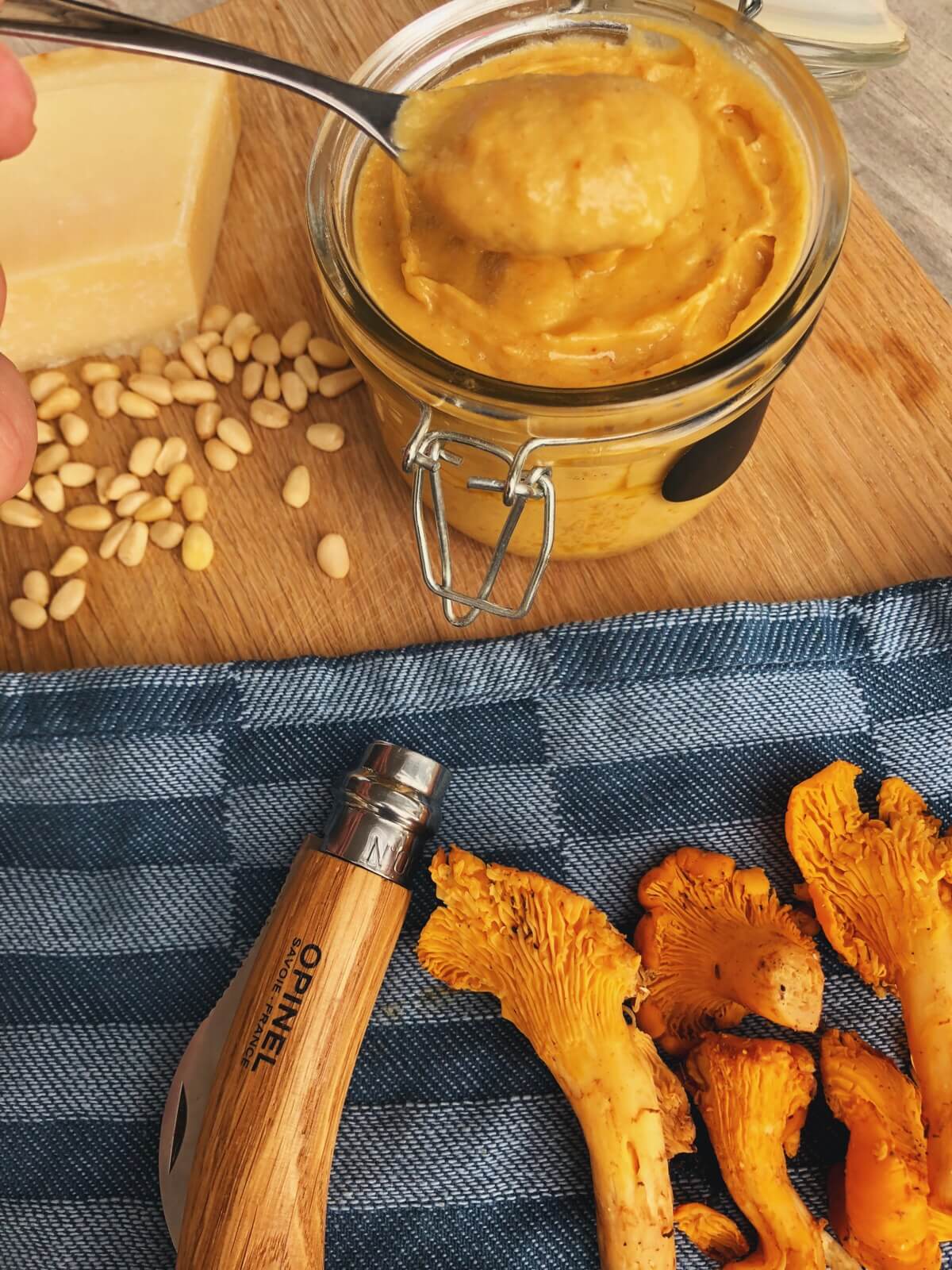 Kantarel-pesto opskrift